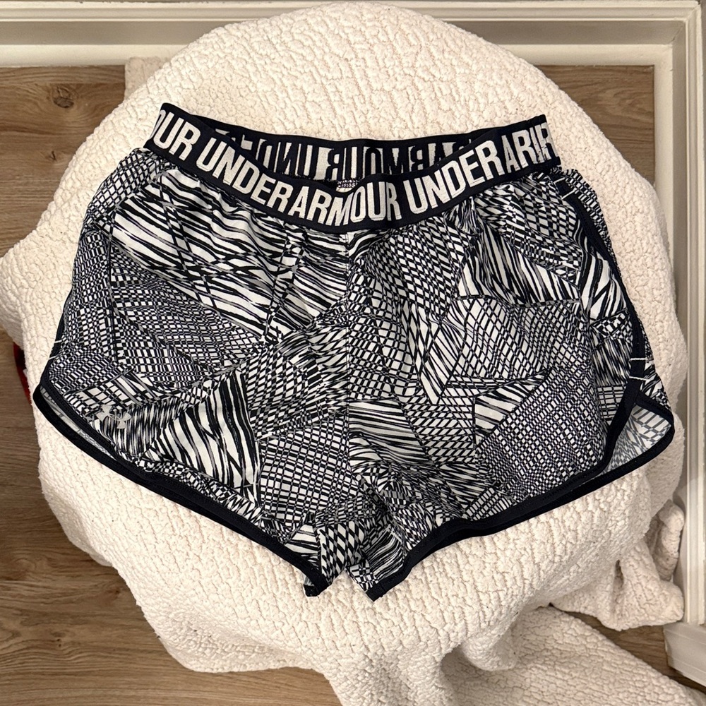 Under Armour Women's Geometric Black and White Pajama Shorts